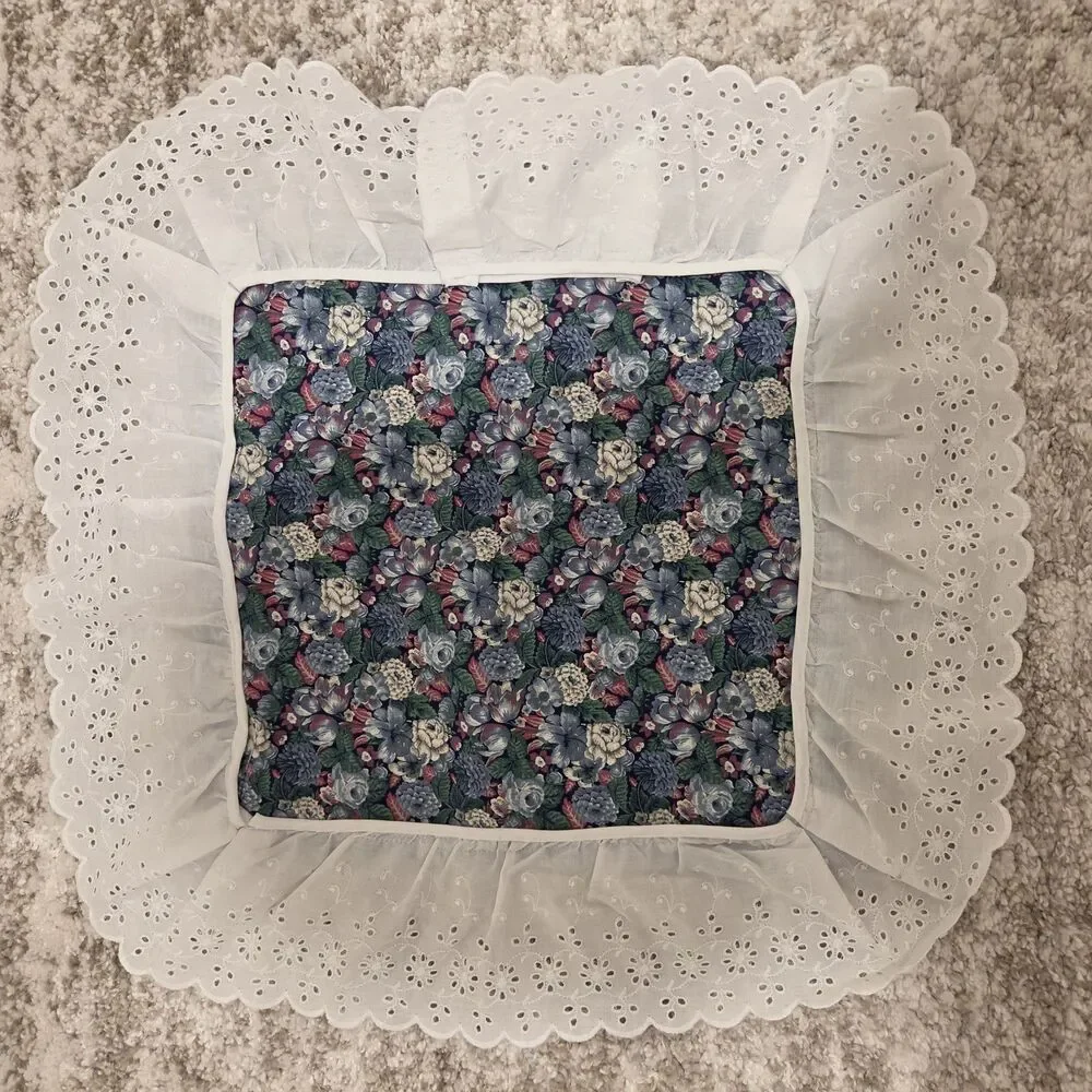 Vintage 80s 90s Lot Of 5 Pillow Cases Floral Lace Trim Cottagecore Grannycore